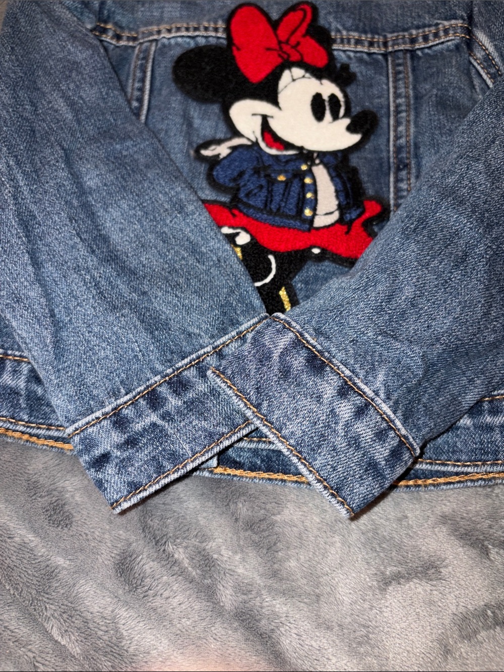 Baby Gap Disney Minnie Mouse Toddler Girls' Denim Jacket - 3T - Picture 4 of 6